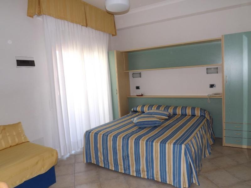 Comfort Double or Twin Room image 3