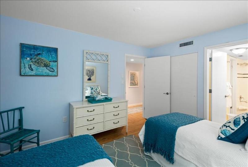 Two-Bedroom Apartment image 3