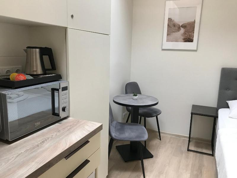 LT Mini Studio - image 3
