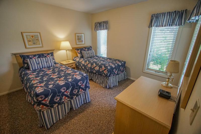 Two-Bedroom Suite (6 Adults) image 1