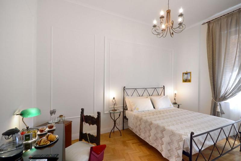 Superior Double Room image 1