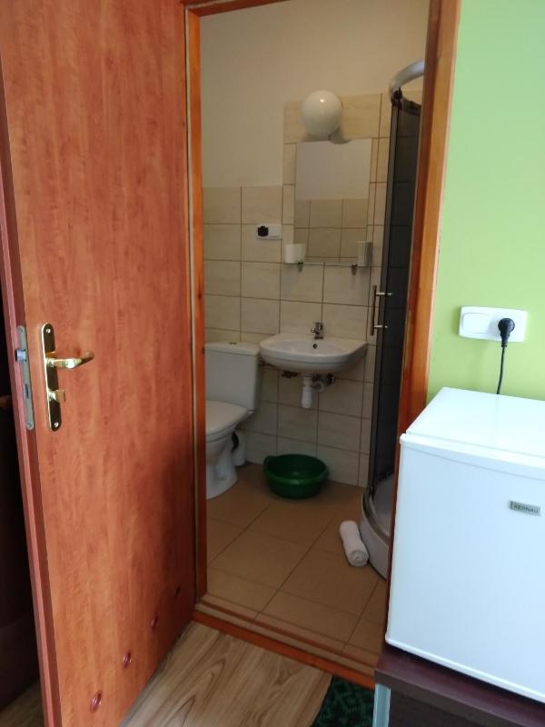Triple Room with Balcony image 2