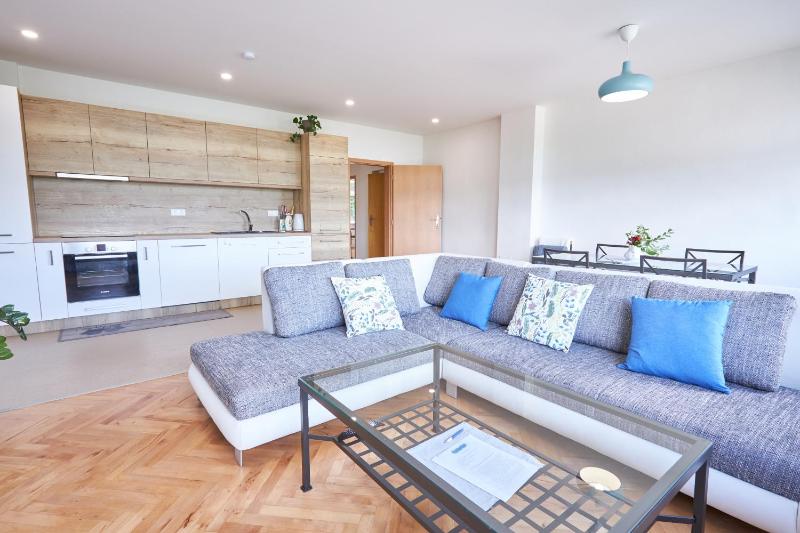 Suite with Lake View image 3