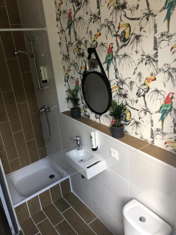 Double Room image 3