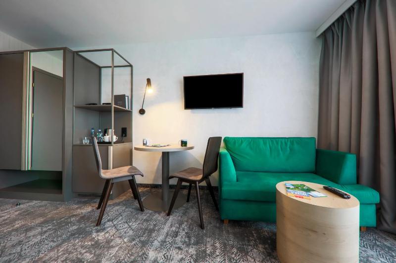 Triple Room image 2