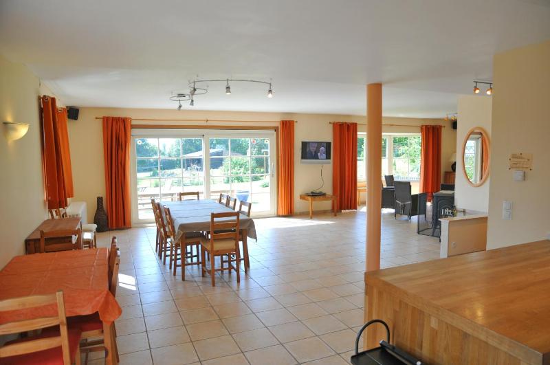 Five-Bedroom House image 3