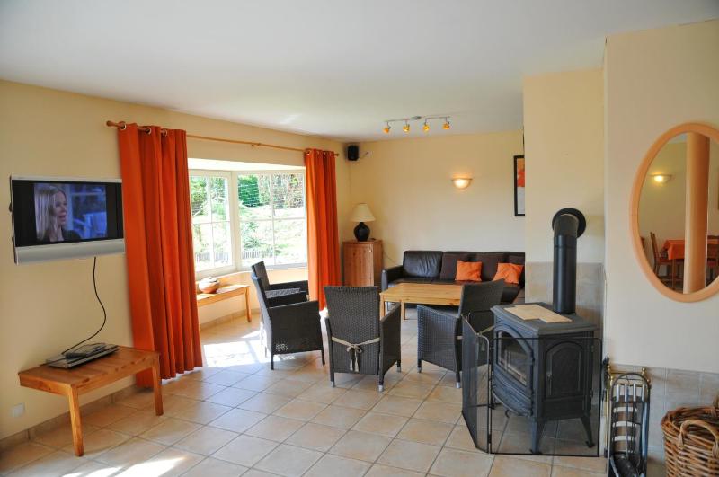 Five-Bedroom House image 2
