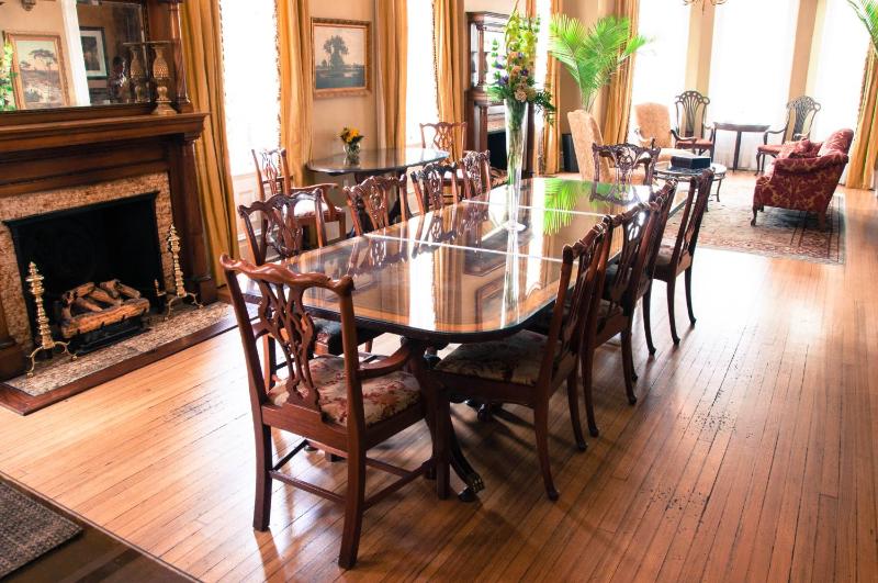 Kehoe House Historic Inns of Savannah Collection - image 35