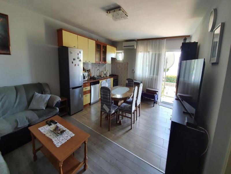 Apartment Miro - image 8