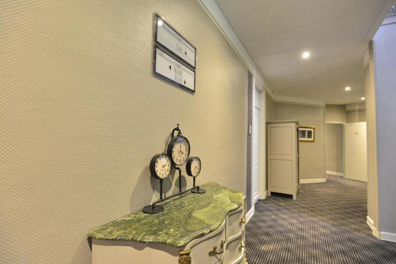 Hôtel Concordia Le Mans Centre Gare - image 32