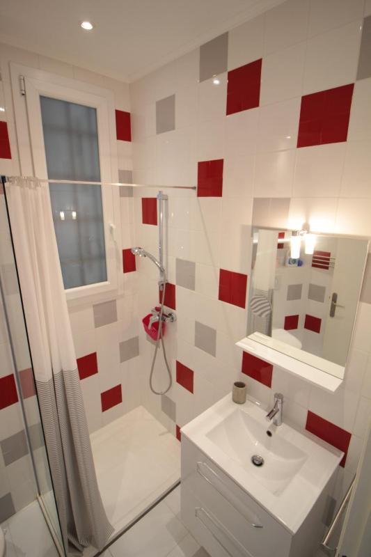 Red studio Buffa - image 4