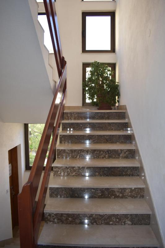 Studio with Balcony image 3