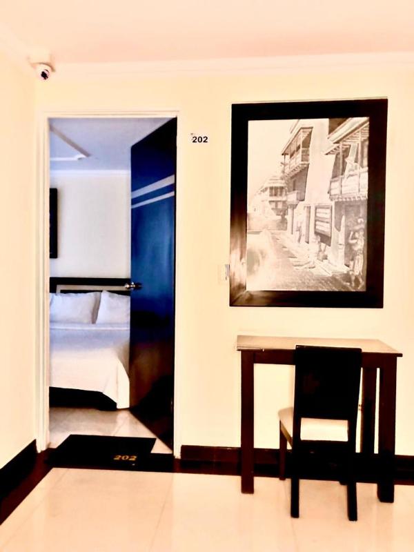 Hotel Sweet Home - image 10