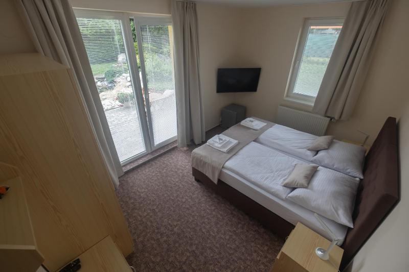 Apartment with Terrace image 3