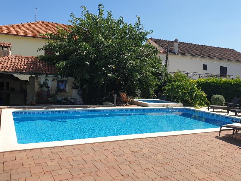 Two-Bedroom Apartment with Balcony, Garden View and Pool View 2 image 3