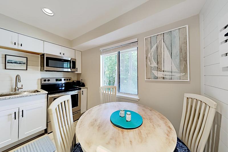 Two-Bedroom Apartment image 3