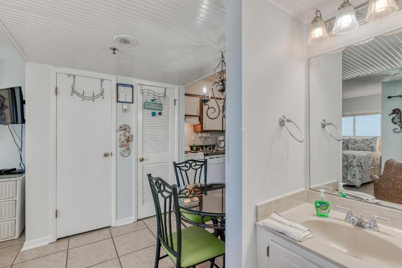 Royal Gulf Beach & Racquet Club 5802 - image 48