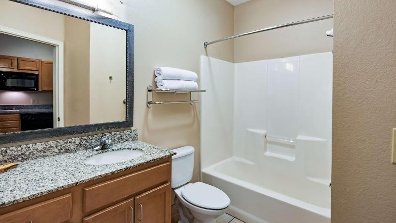 Studio King Suite with Kitchenette image 2