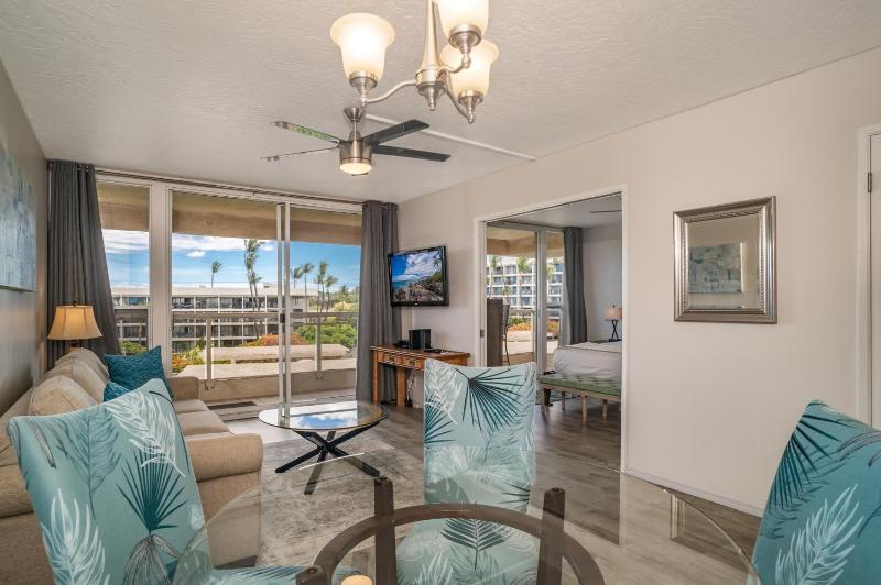 One-Bedroom Apartment image 2
