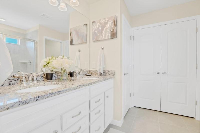 Best Resort Near Disney Private Pool & Spa Home! villa - image 41