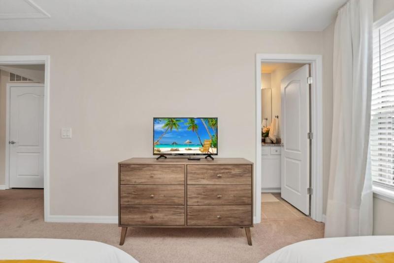 Best Resort Near Disney Private Pool & Spa Home! villa - image 28