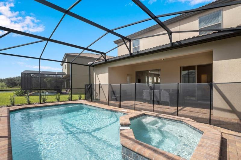 Best Resort Near Disney Private Pool & Spa Home! villa - image 47