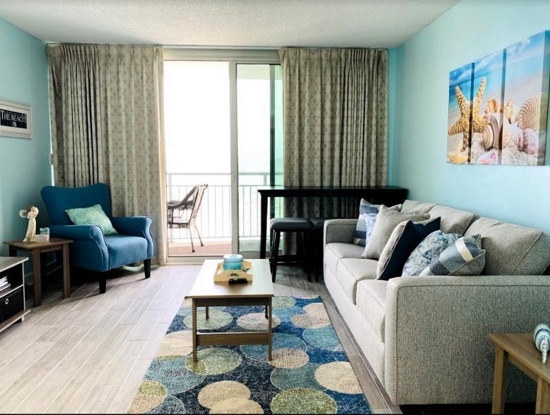 One-Bedroom Apartment image 1