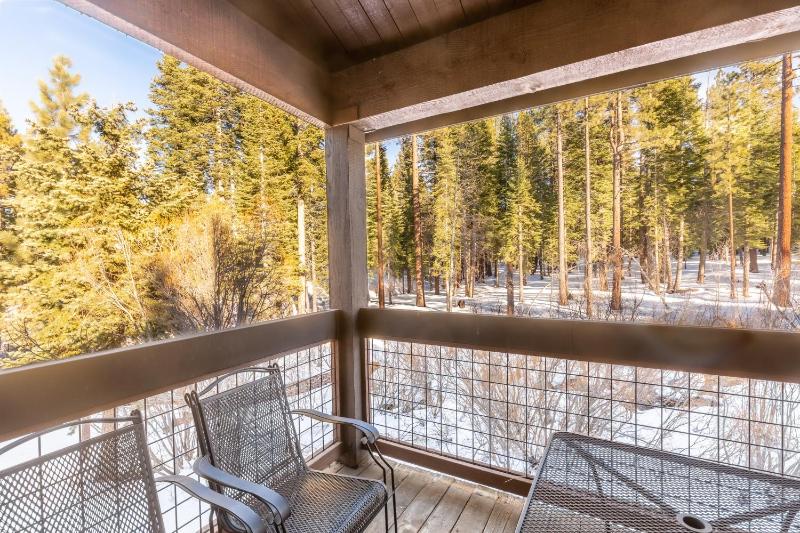 Cozy Aspen Grove 2 bed 2 bath - image 6