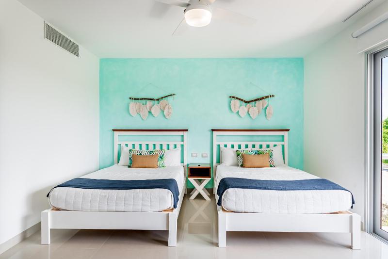 Casa Almajuma 415 S condo - image 8