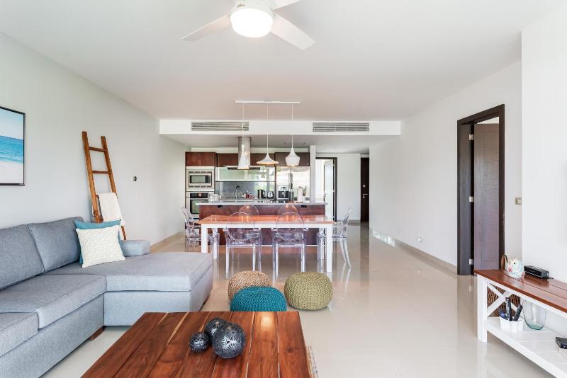 Casa Almajuma 415 S condo - image 2