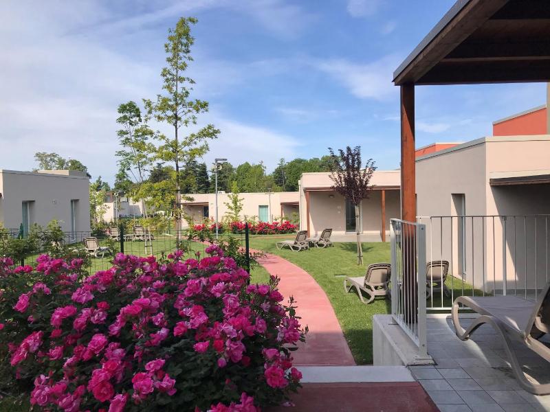 Sisan Family Resort - image 3