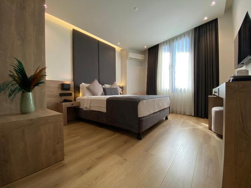 Double or Twin Room image 2