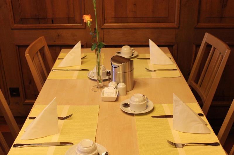Hotel Petzengarten - image 10