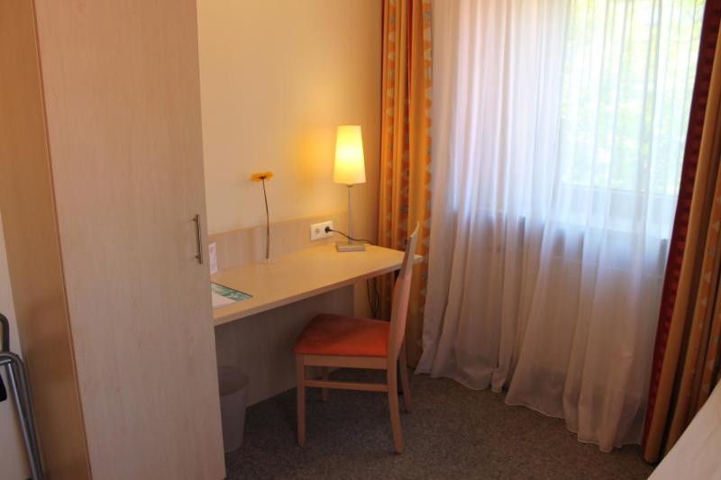 Hotel Petzengarten - image 12