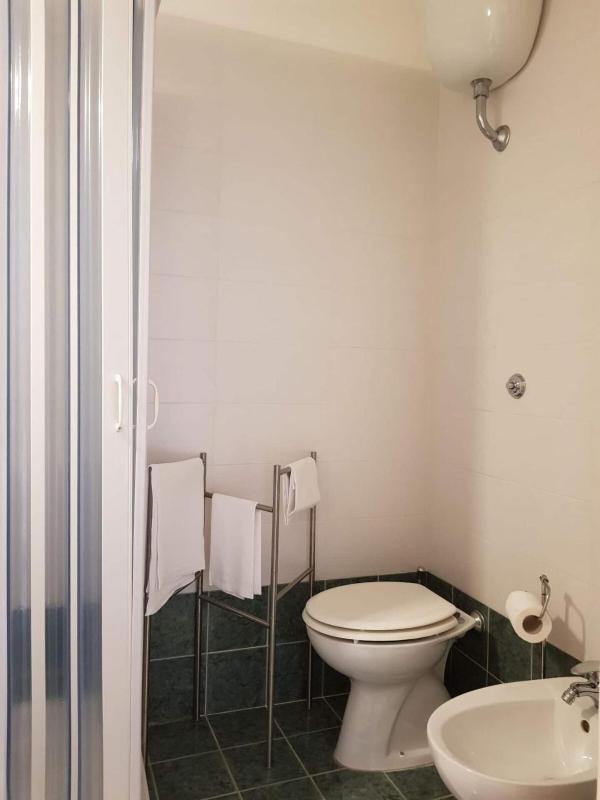 Standard Single Room image 1