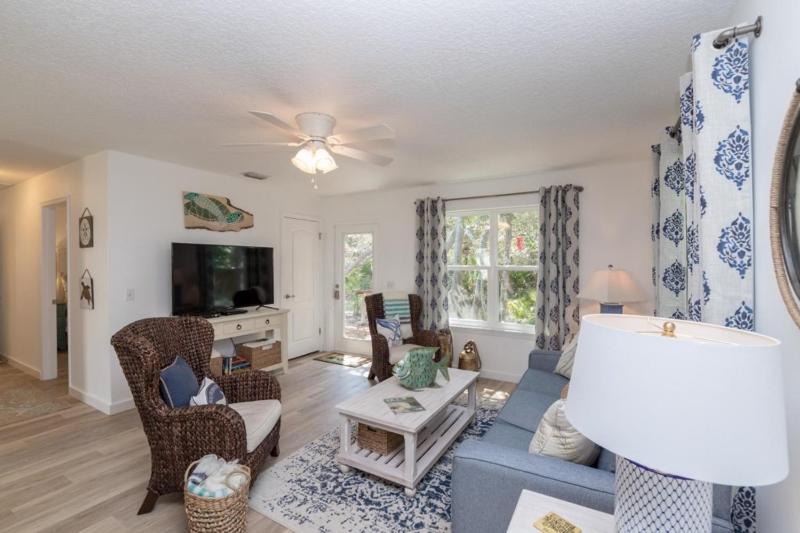 Two-Bedroom House image 2