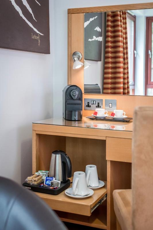 Superior Double Room image 4