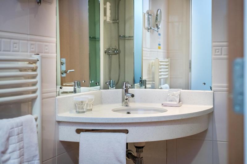 Superior Double Room image 2