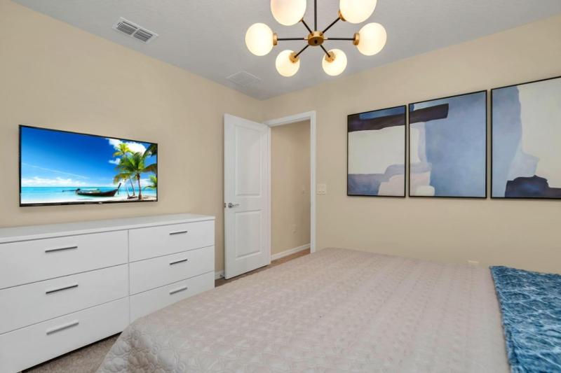 Amazing Game Room Your Kids Will Love! villa - image 13
