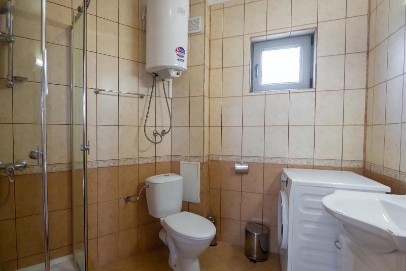 Two-Bedroom Apartment with Balcony image 2