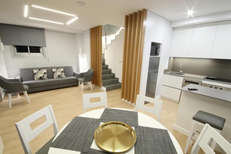 Two-Bedroom Villa image 2