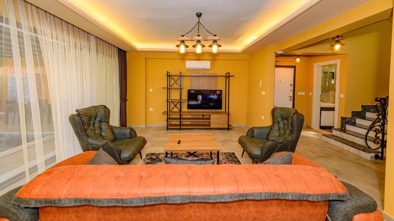 Söğüt 2 - 4 Bedroom with jacuzzi in Fethiye - image 25