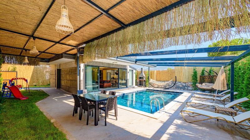 Söğüt 2 - 4 Bedroom with jacuzzi in Fethiye - image 23