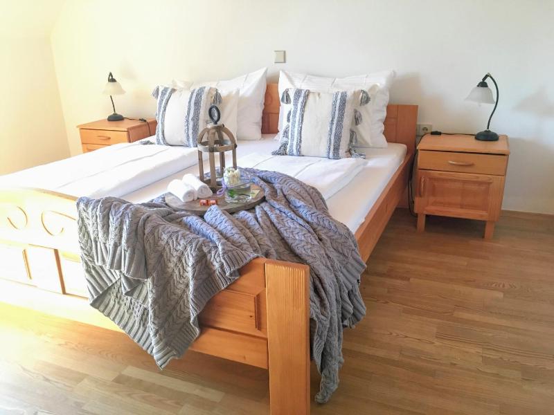 Deluxe Double Room image 3