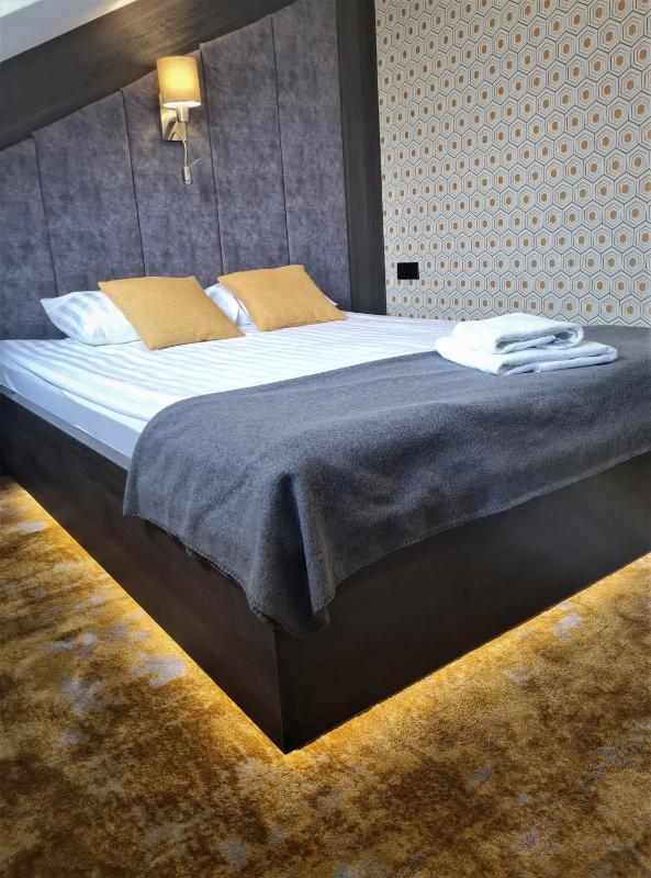 Double Room image 1