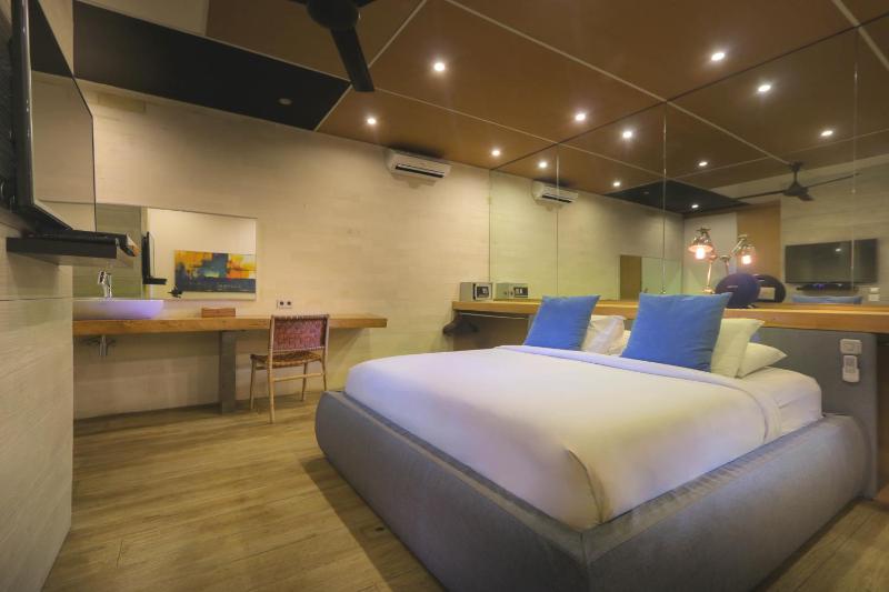 Clio Apartment - image 12