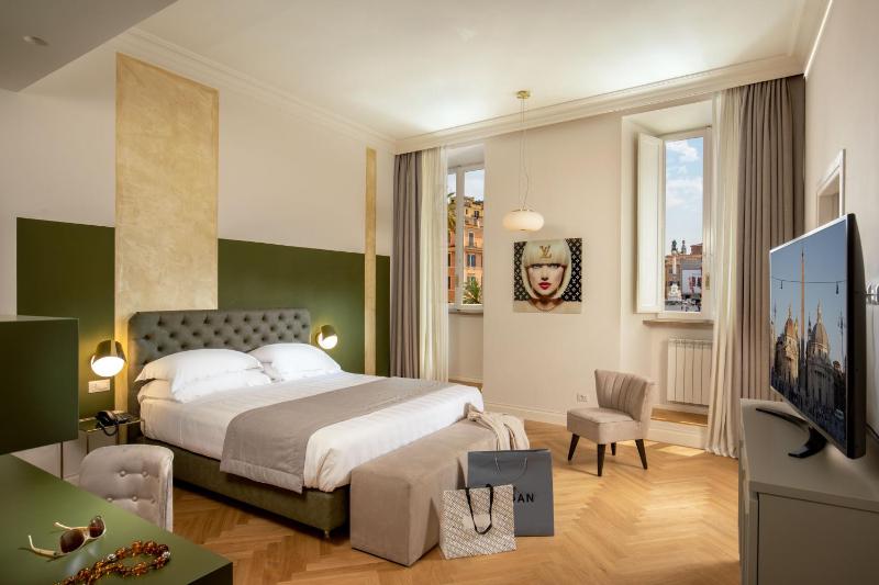 Spagna Luxury Rooms - image 1