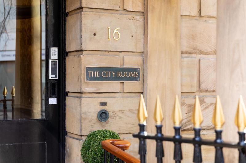 The City Rooms - image 6
