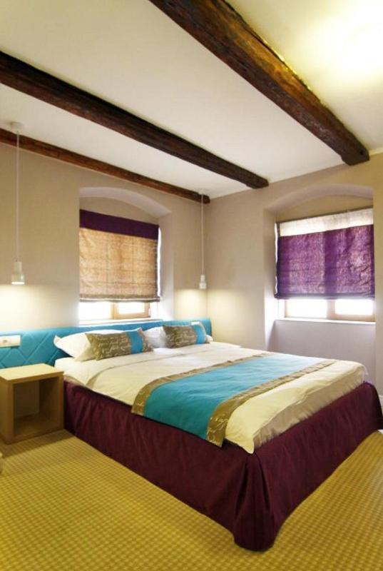 CASA GRINDA - image 3