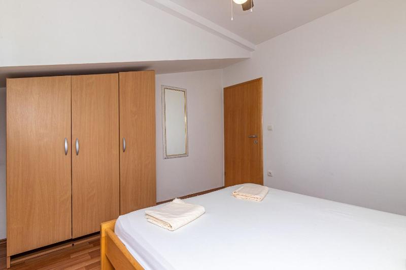 One-Bedroom Apartment (4 Adults) image 4
